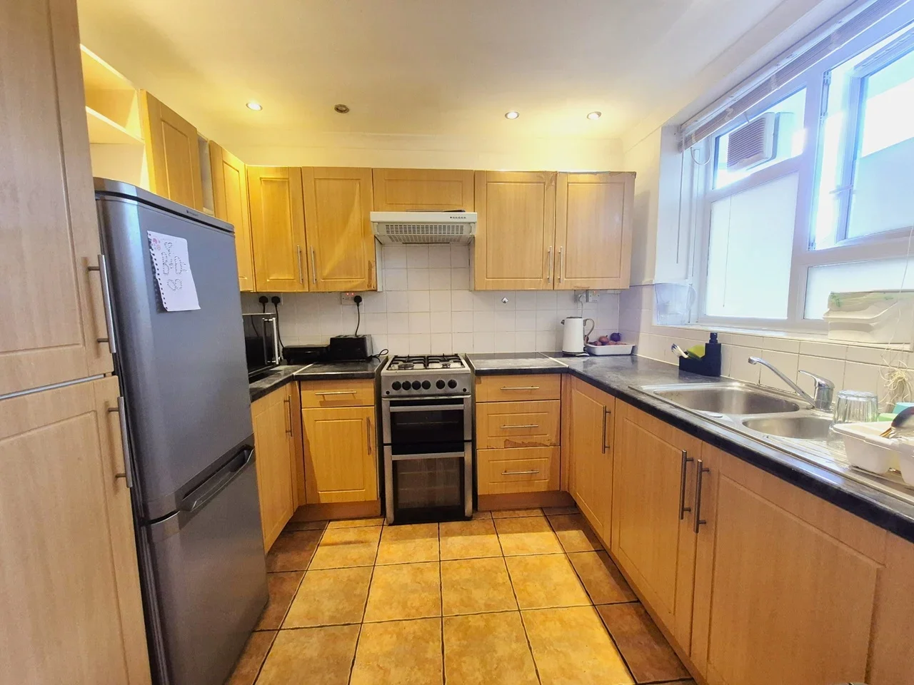Flat Renmuir Street in Greater London