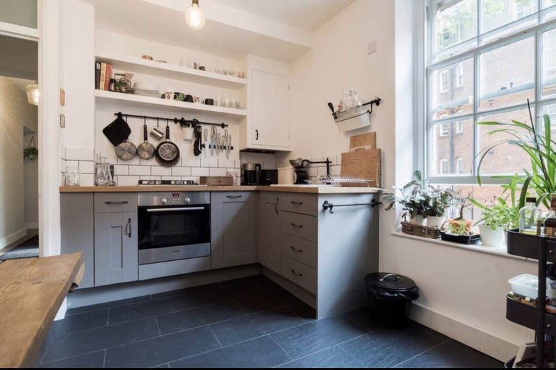 Flat Camlet Street in Greater London