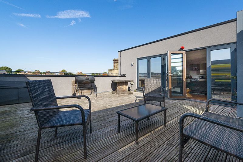 Flat Brixton Hill in Greater London