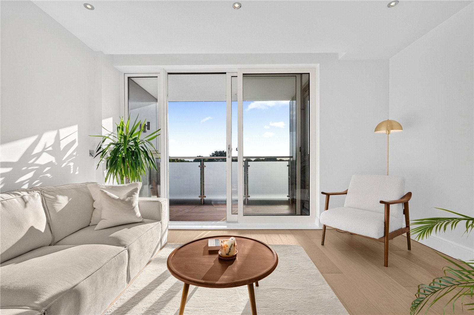 Flat Levett Square in Greater London
