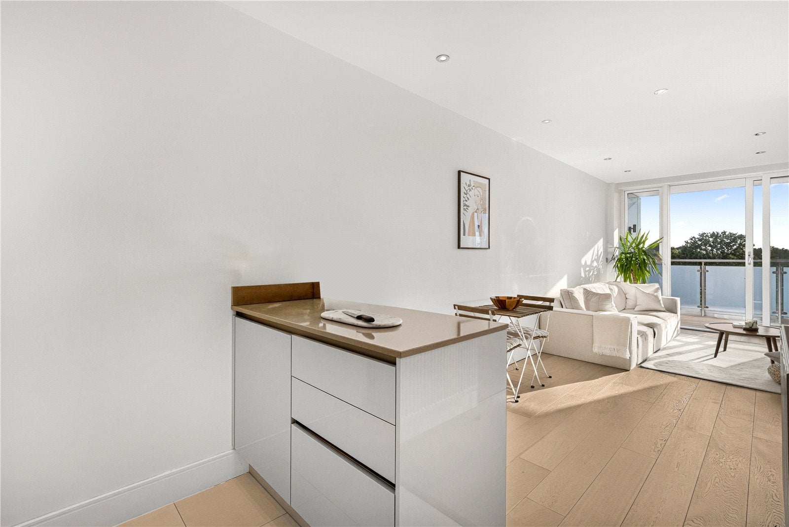 Flat Levett Square in Greater London