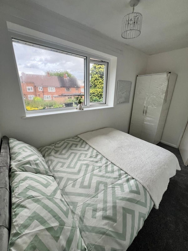 House Caldwell Grove in Metropolitan Borough of Solihull