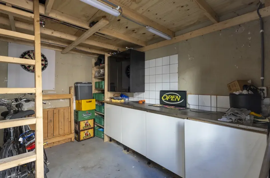 Twee-onder-één-kap te koop: Buitendams 247, Hardinxveld-Giessendam