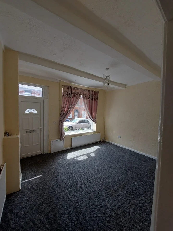 House Hollins Road in Chadderton