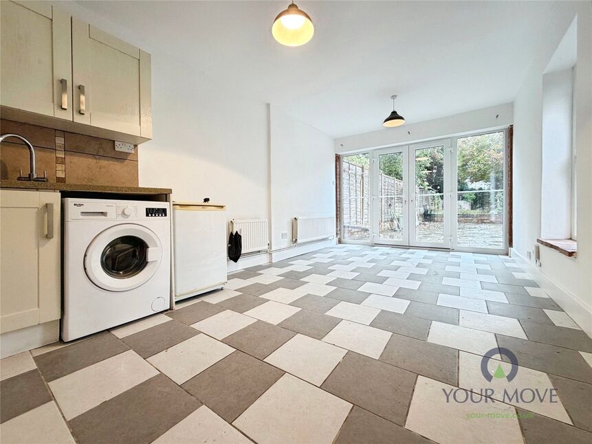 Flat Granville Road in St Albans