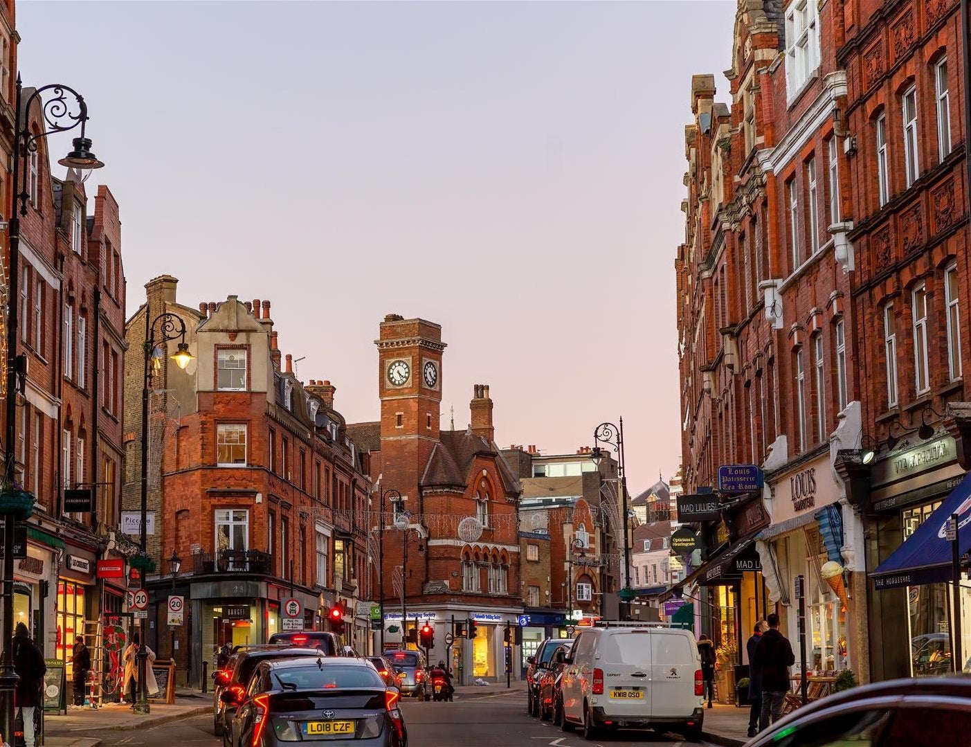 House Kidderpore Avenue in Greater London