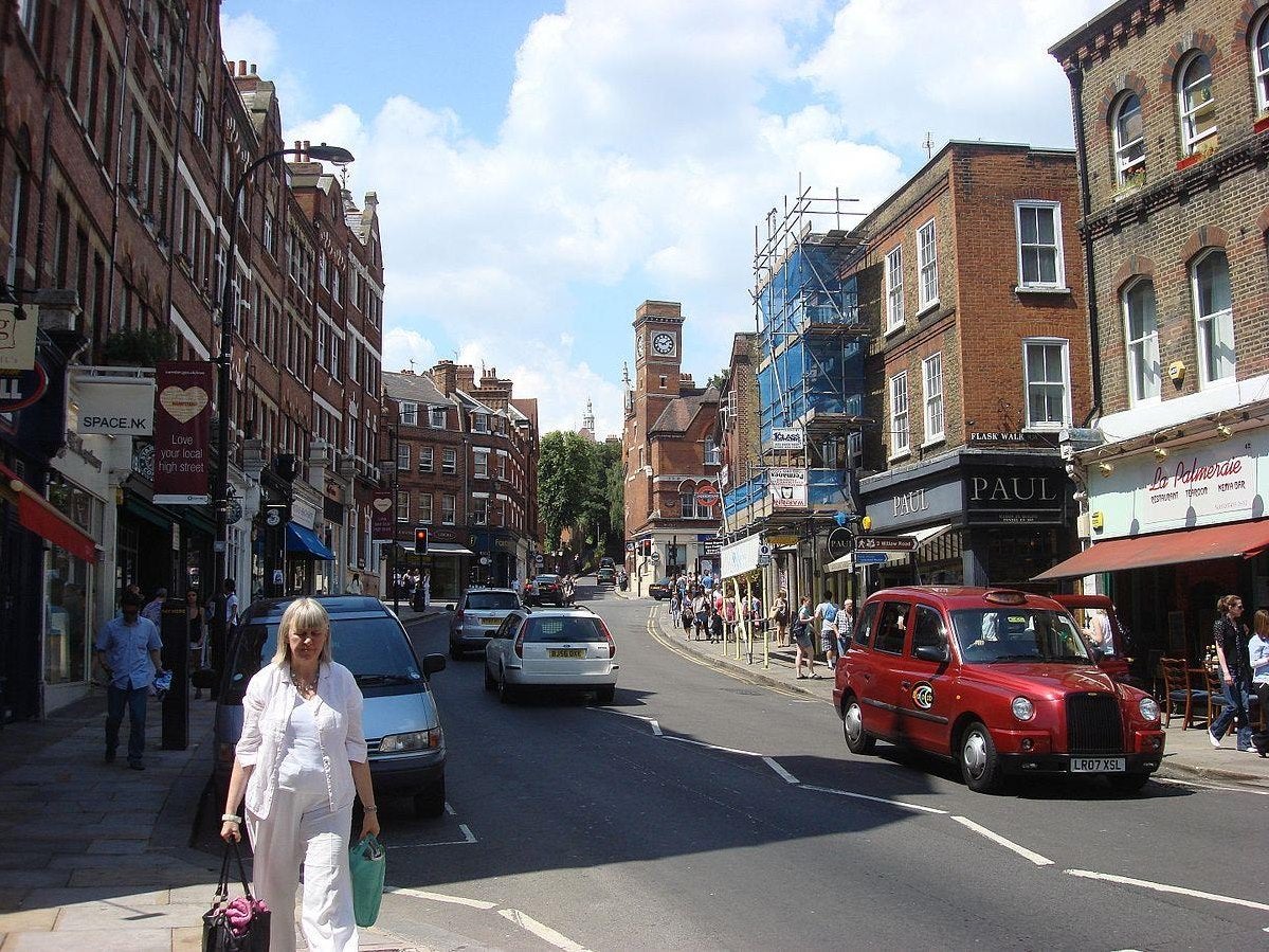 House Kidderpore Avenue in Greater London