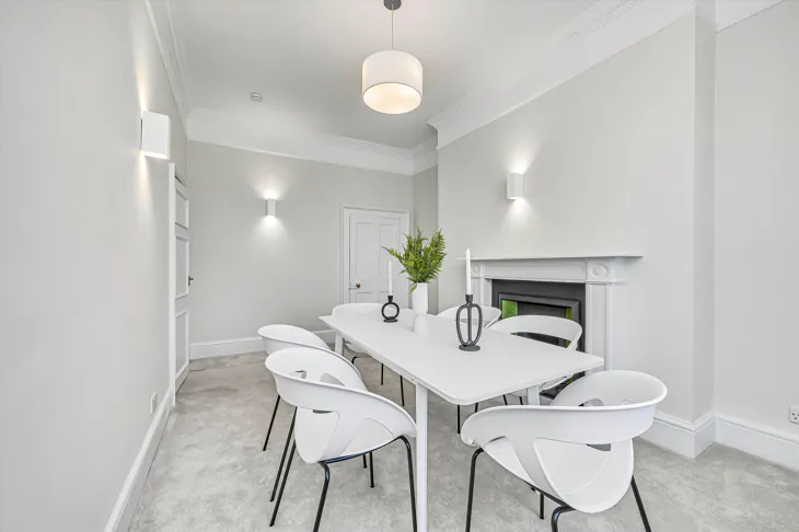 Flat Queen Anne Street in City of Westminster