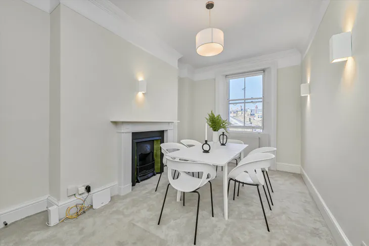 Flat Queen Anne Street in City of Westminster