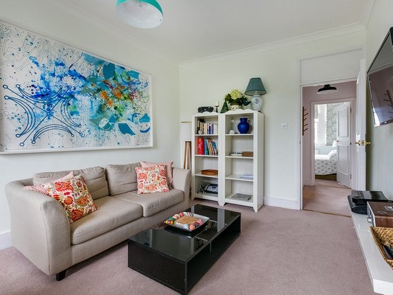 Flat Coleherne Road in Greater London