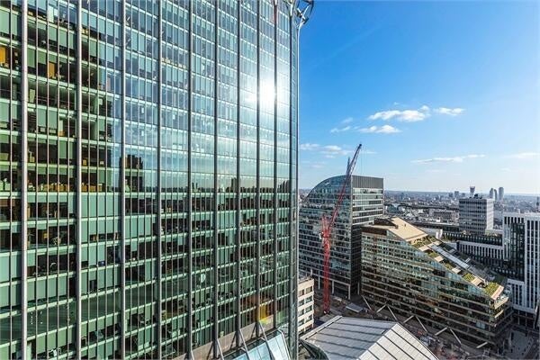 Flat Moor Lane in City of London