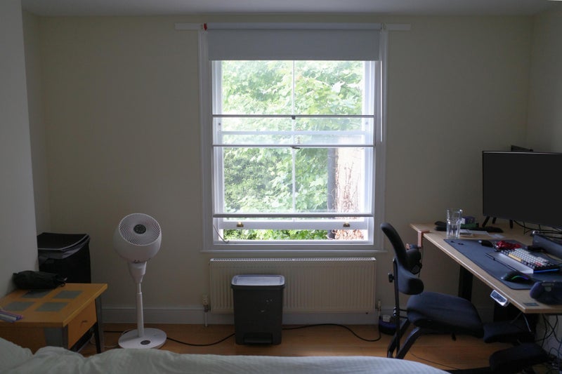 Room Overstone Road in Greater London