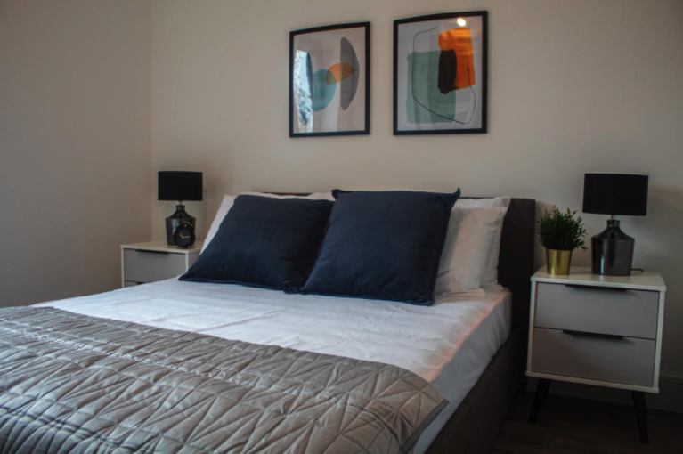 Flat Langworthy Road in Salford