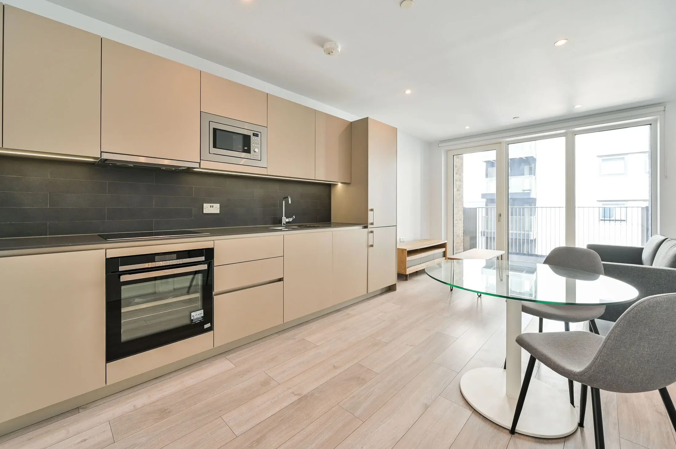 Flat Walworth Road in Greater London