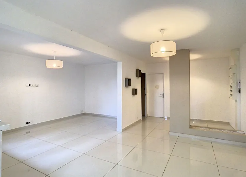 Appartement Boulevard Guillaume Apollinaire à Antibes