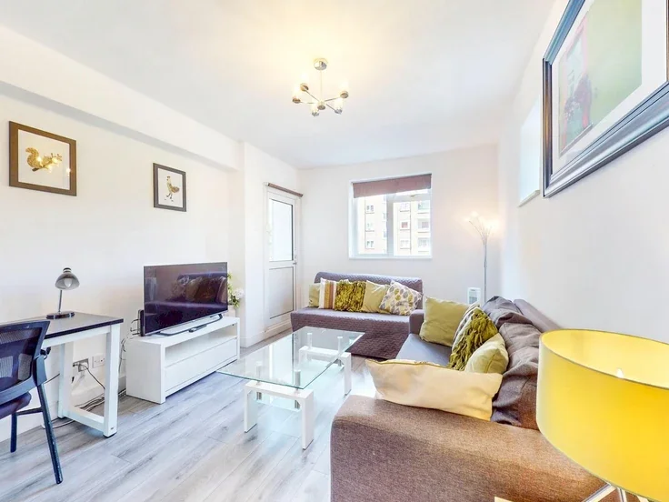 Flat Robert Street in Greater London
