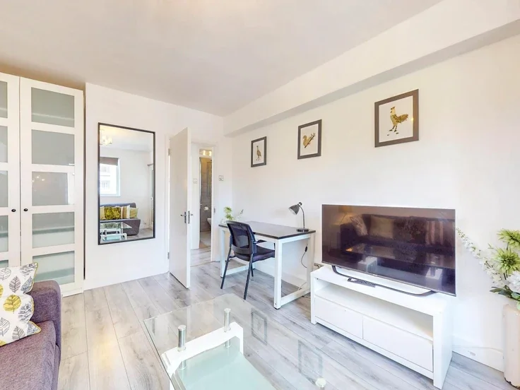 Flat Robert Street in Greater London