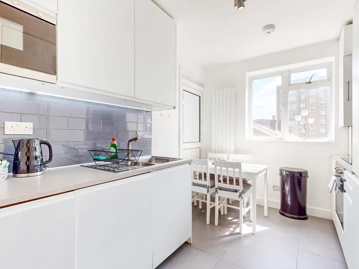 Flat Robert Street in Greater London