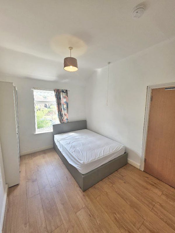 Room Field Drive in Shirebrook