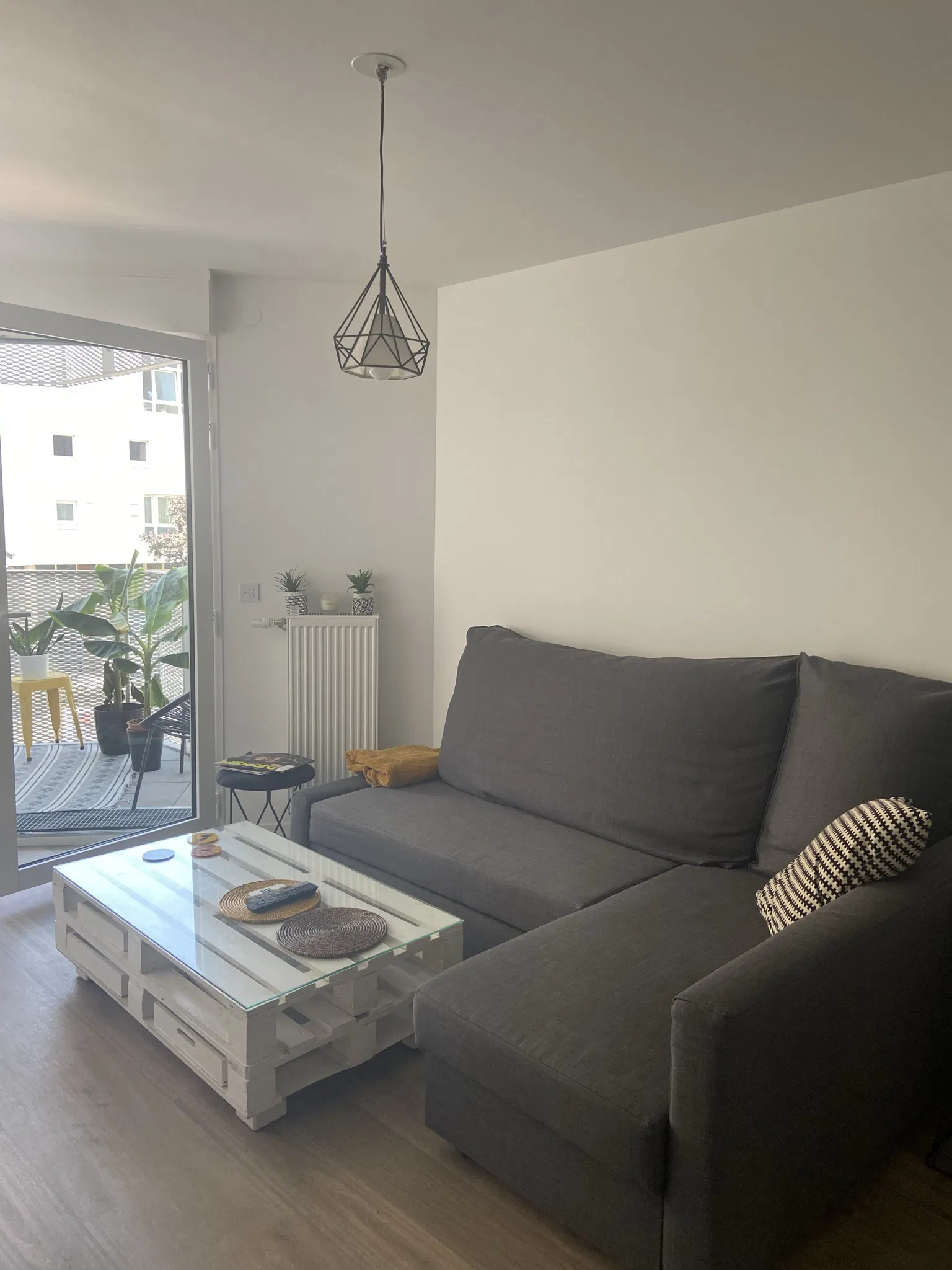 Flat D 410 in Saint-Denis