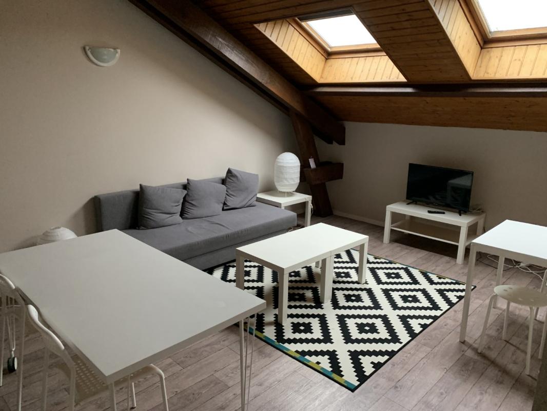 Appartement Avenue Pierre Brossolette à Mont-de-Marsan