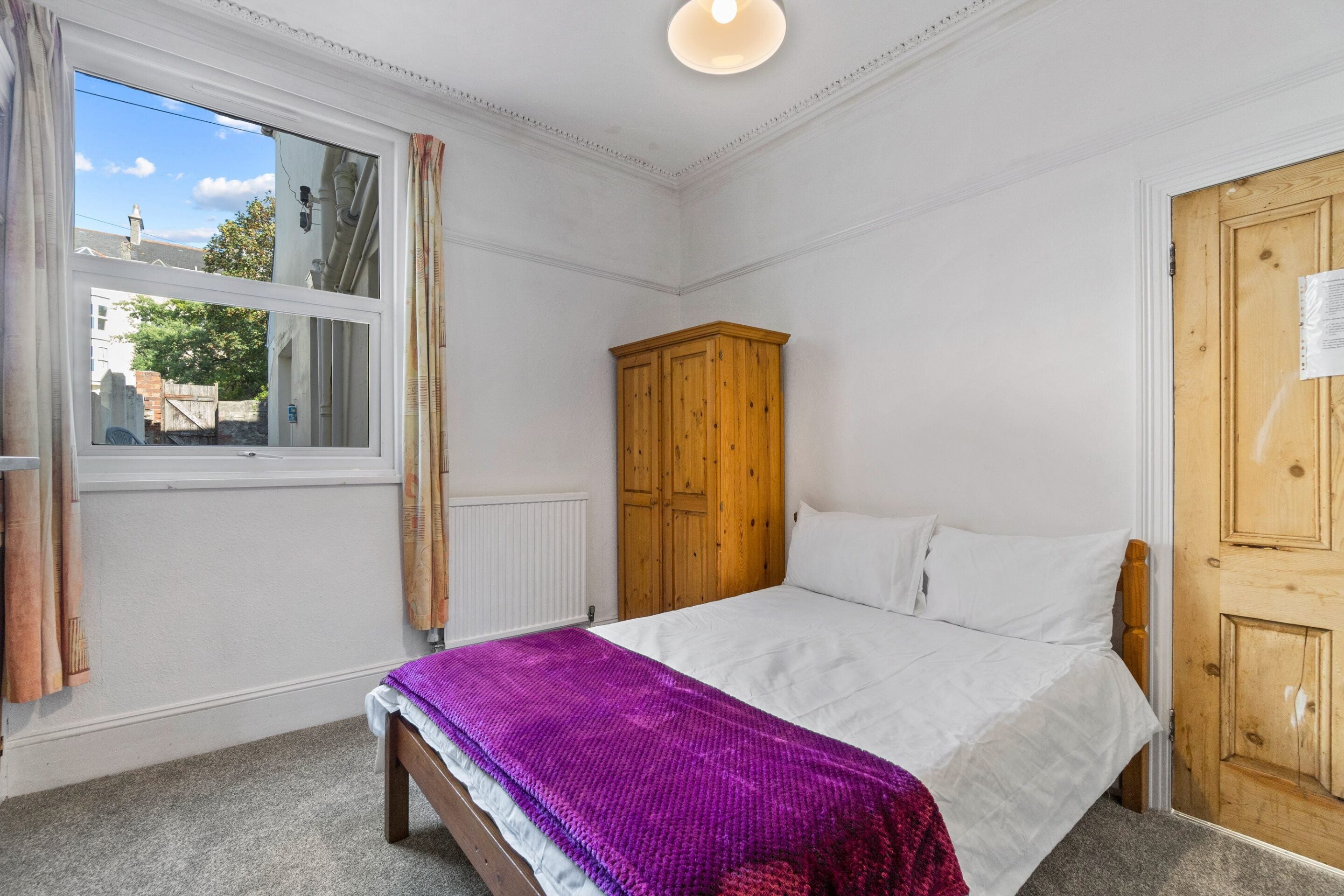 Room Derry Avenue in Plymouth