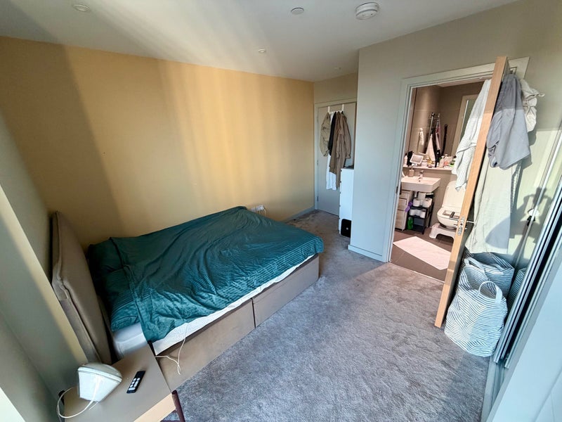 Room Junction Approach in Greater London
