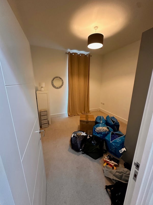 Room Putney Bridge Road in Greater London