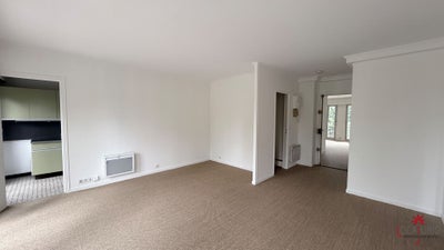 Appartement Avenue du Maréchal Joffre à Chantilly