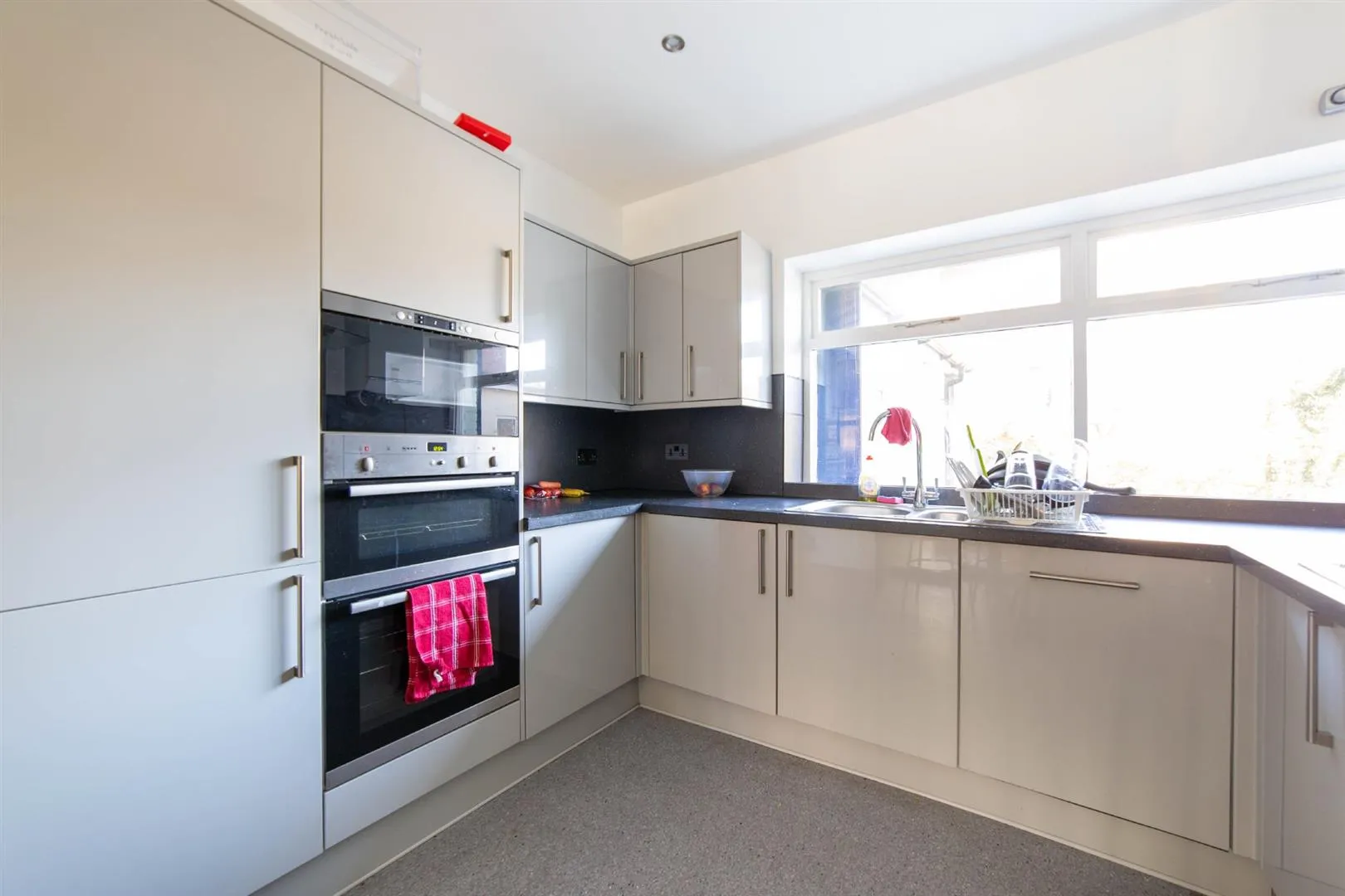 Flat Leazes Park Road in Newcastle upon Tyne