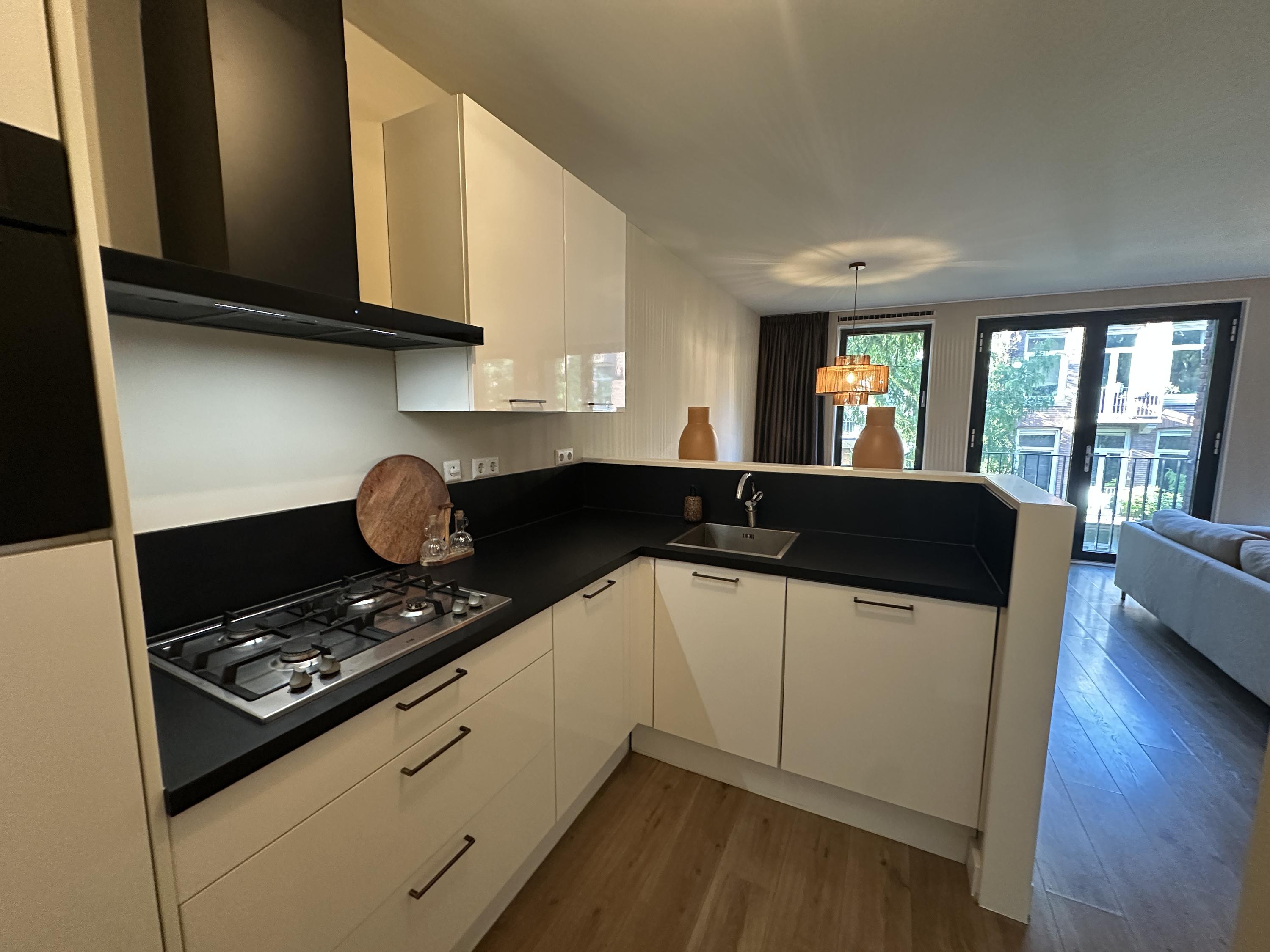 Woning te huur: Camperstraat, Amsterdam