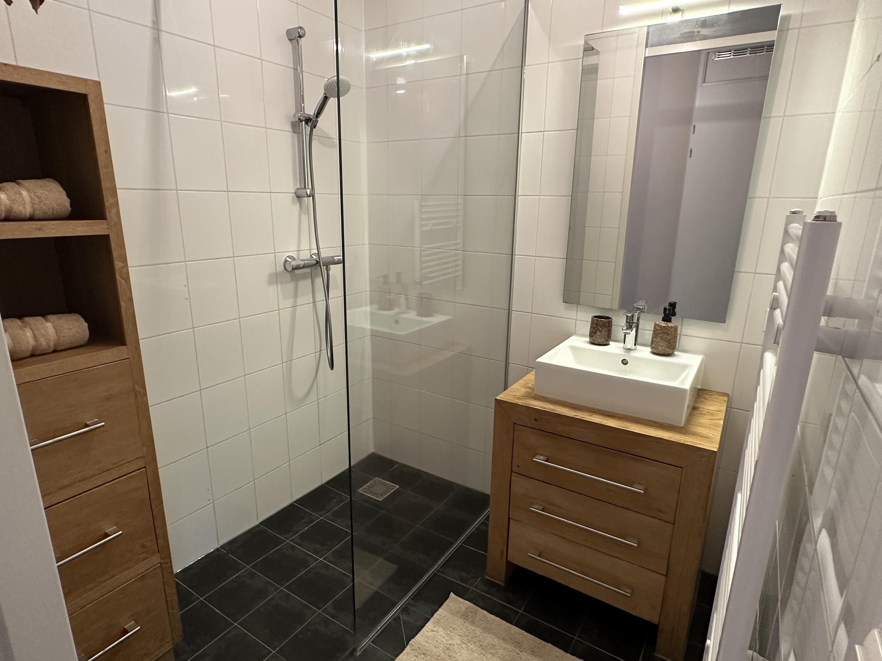 Appartement te huur: Camperstraat, Amsterdam