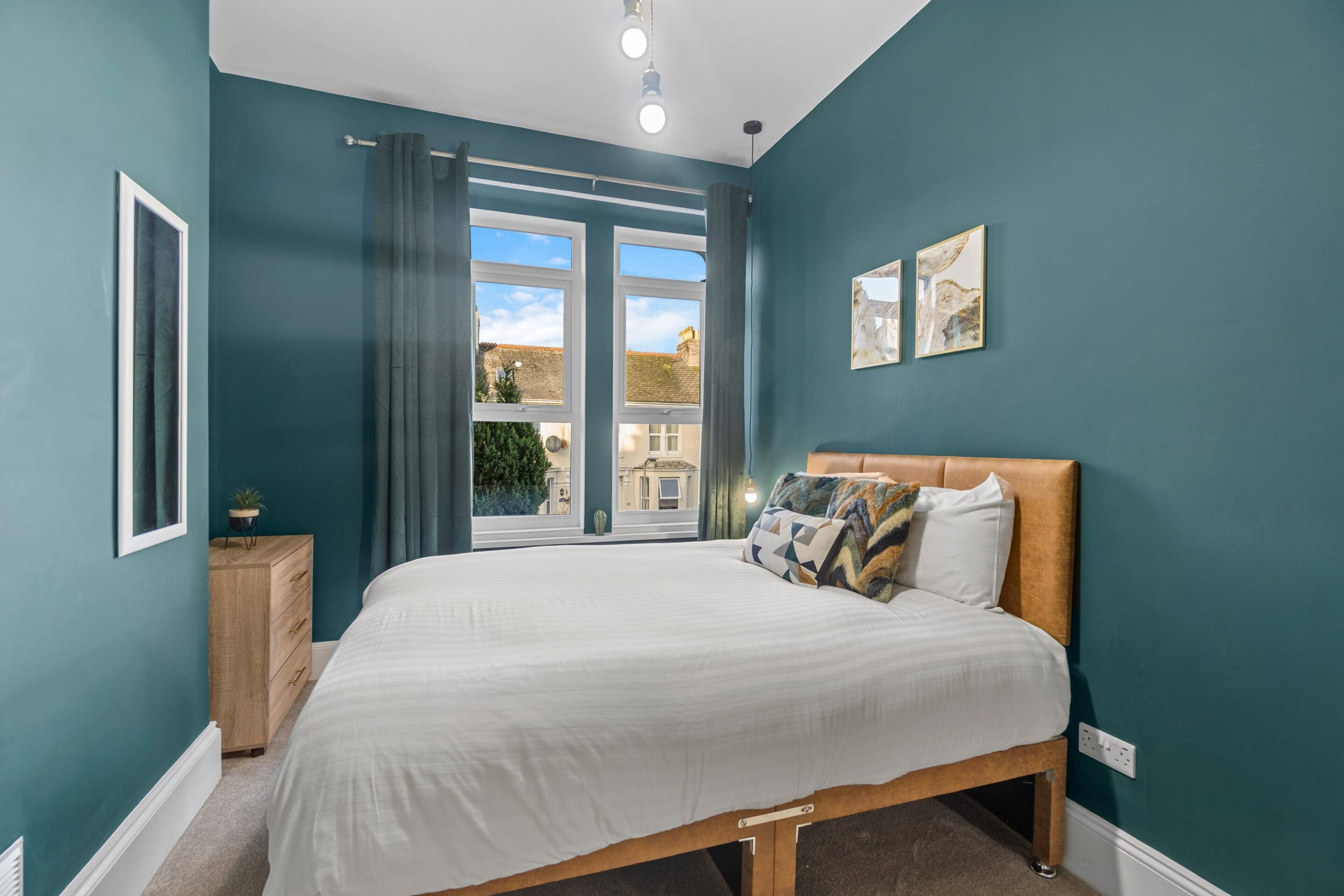 Room Belgrave Road in Plymouth