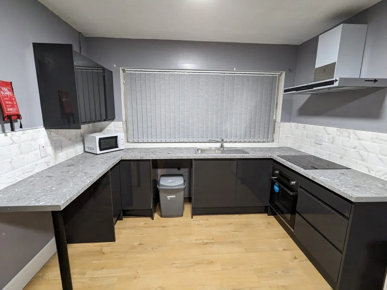 Room Biggin Close in Birmingham