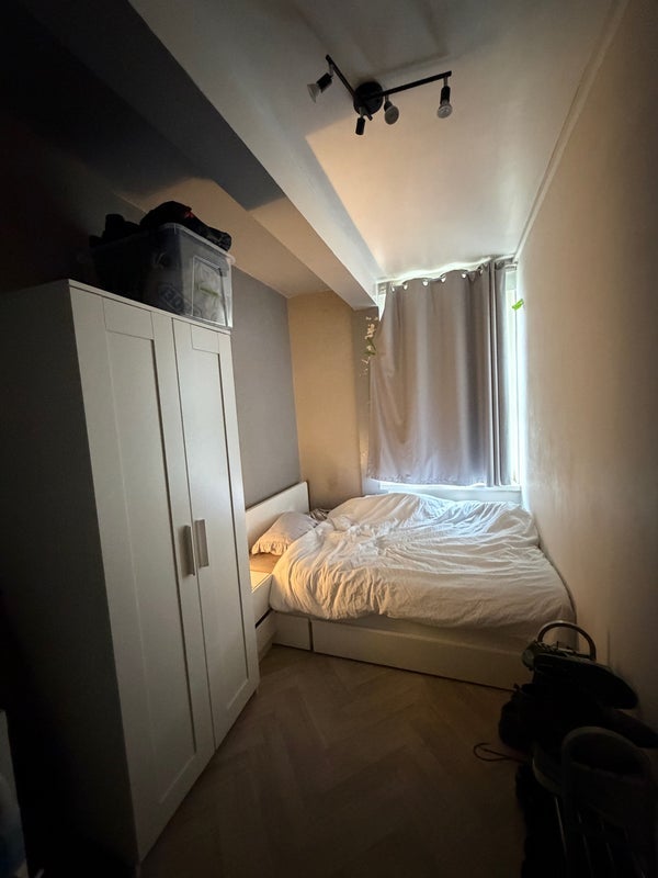 Room Calthorpe Road in Birmingham
