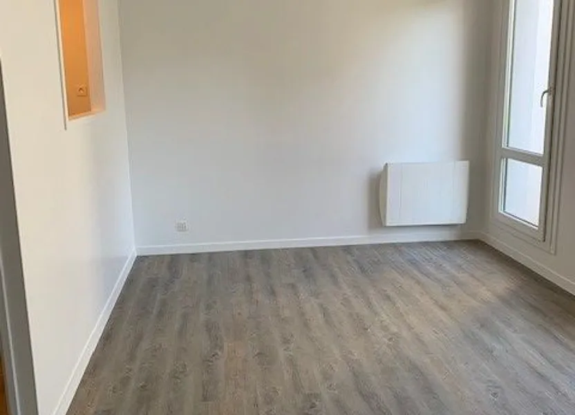 Flat Allée de la Noiseraie in Noisy-le-Grand