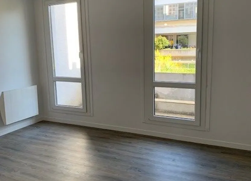 Flat Allée de la Noiseraie in Noisy-le-Grand