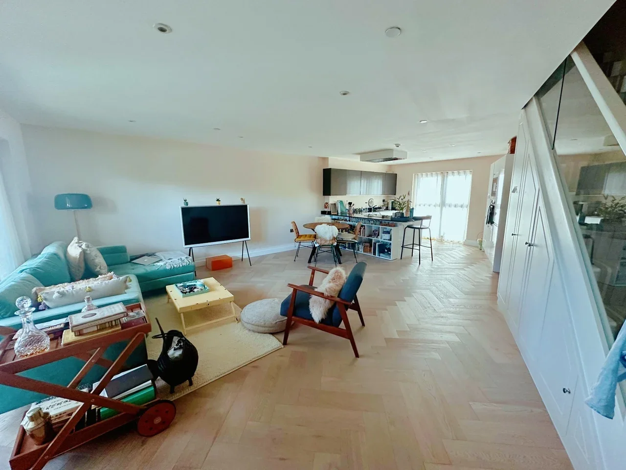 Flat Stafferton Way in Maidenhead