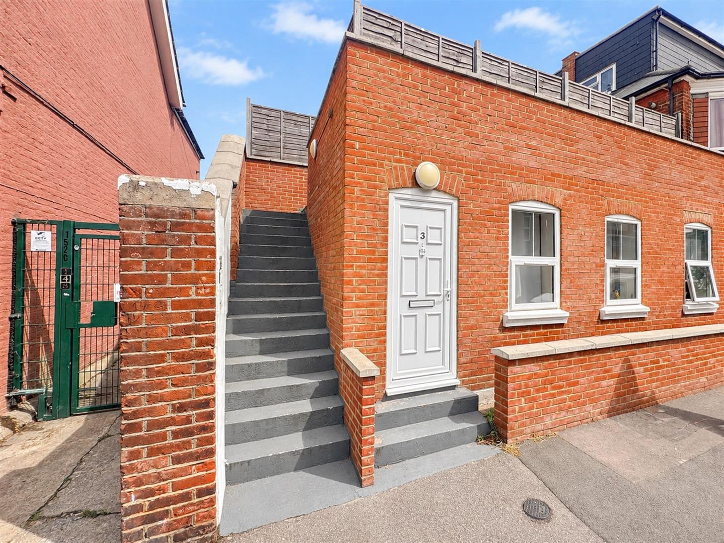 Flat Seaside in Eastbourne