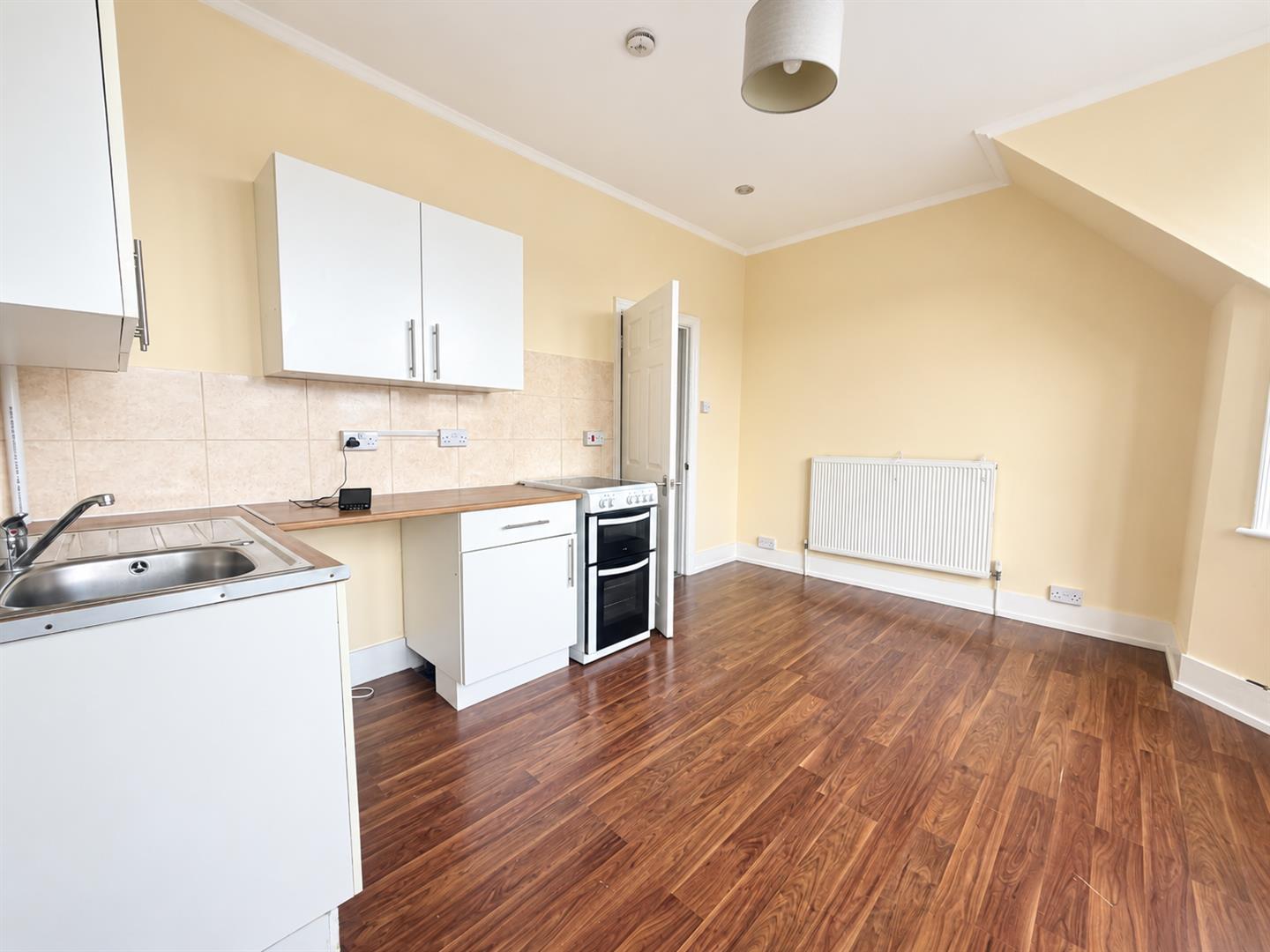 Flat Seaside in Eastbourne