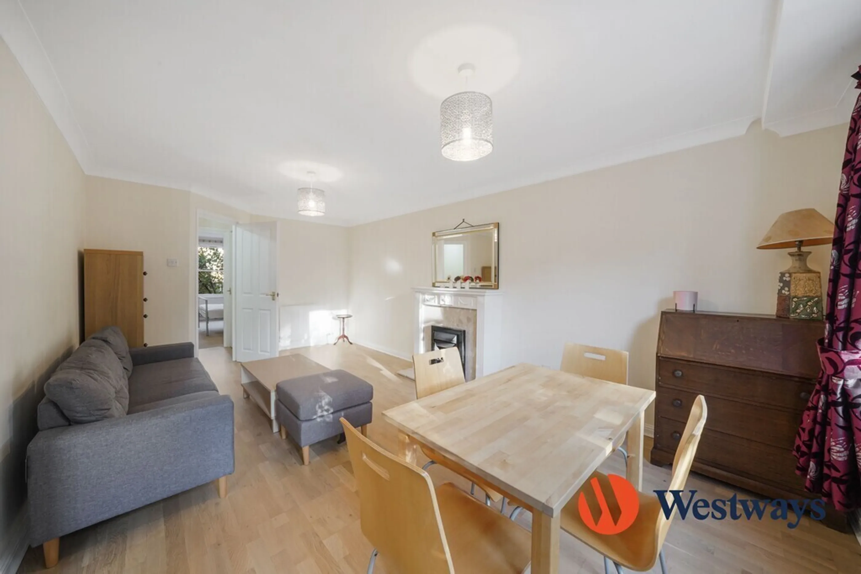 Flat All Saints Road in Greater London