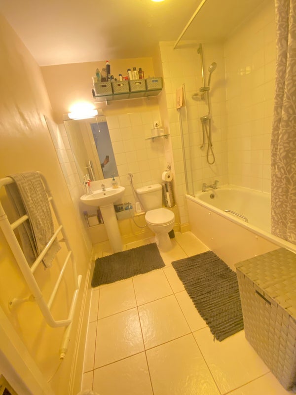 Room Warwick Way in City of Westminster