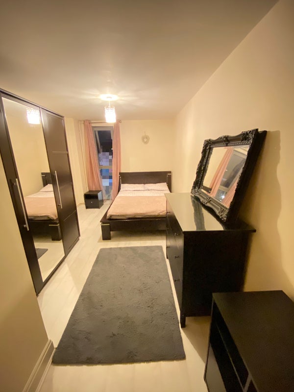 Room Warwick Way in City of Westminster