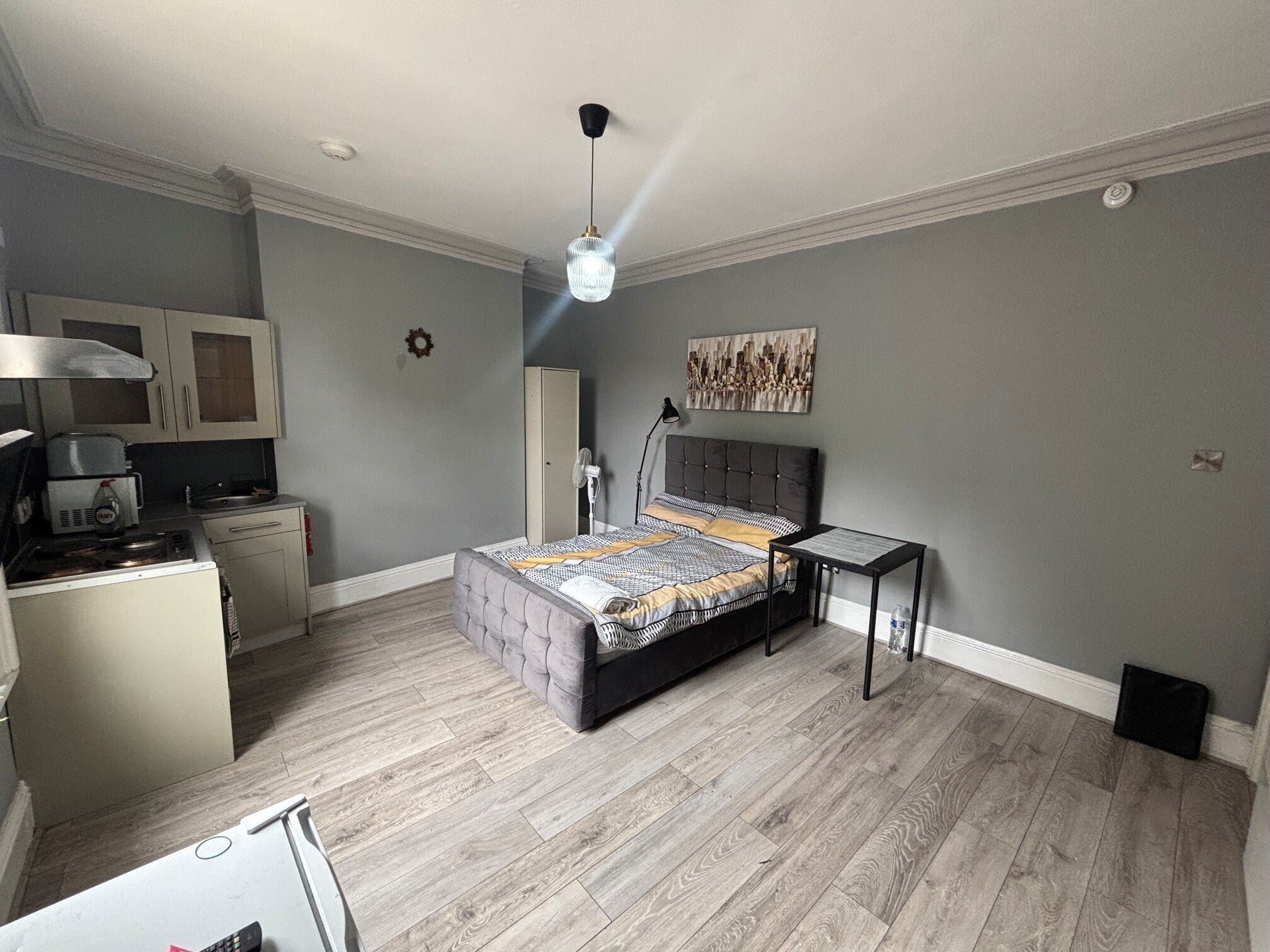 Flat Summerfield Road in Wolverhampton