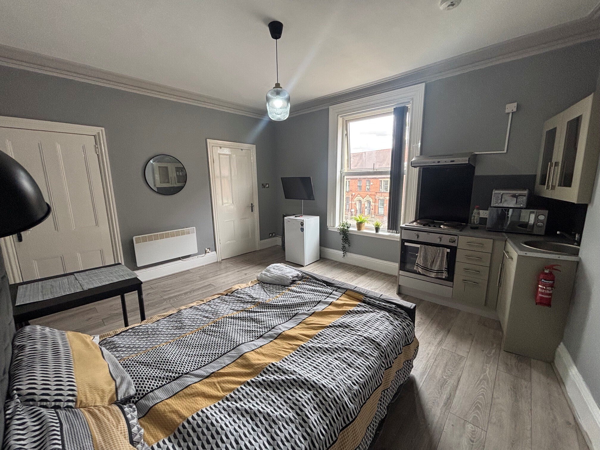 Flat Summerfield Road in Wolverhampton