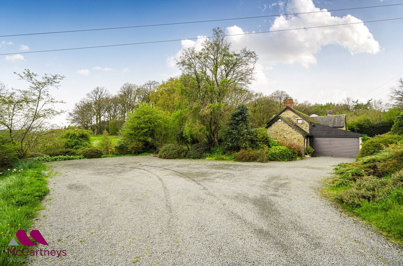 House Cutterbach Lane in Kington