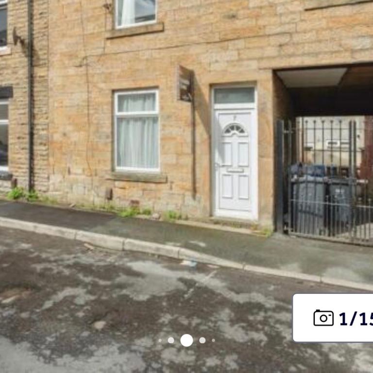 House Cambridge Street in Borough of Pendle