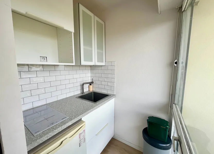 Flat Rue Périnot in Bordeaux