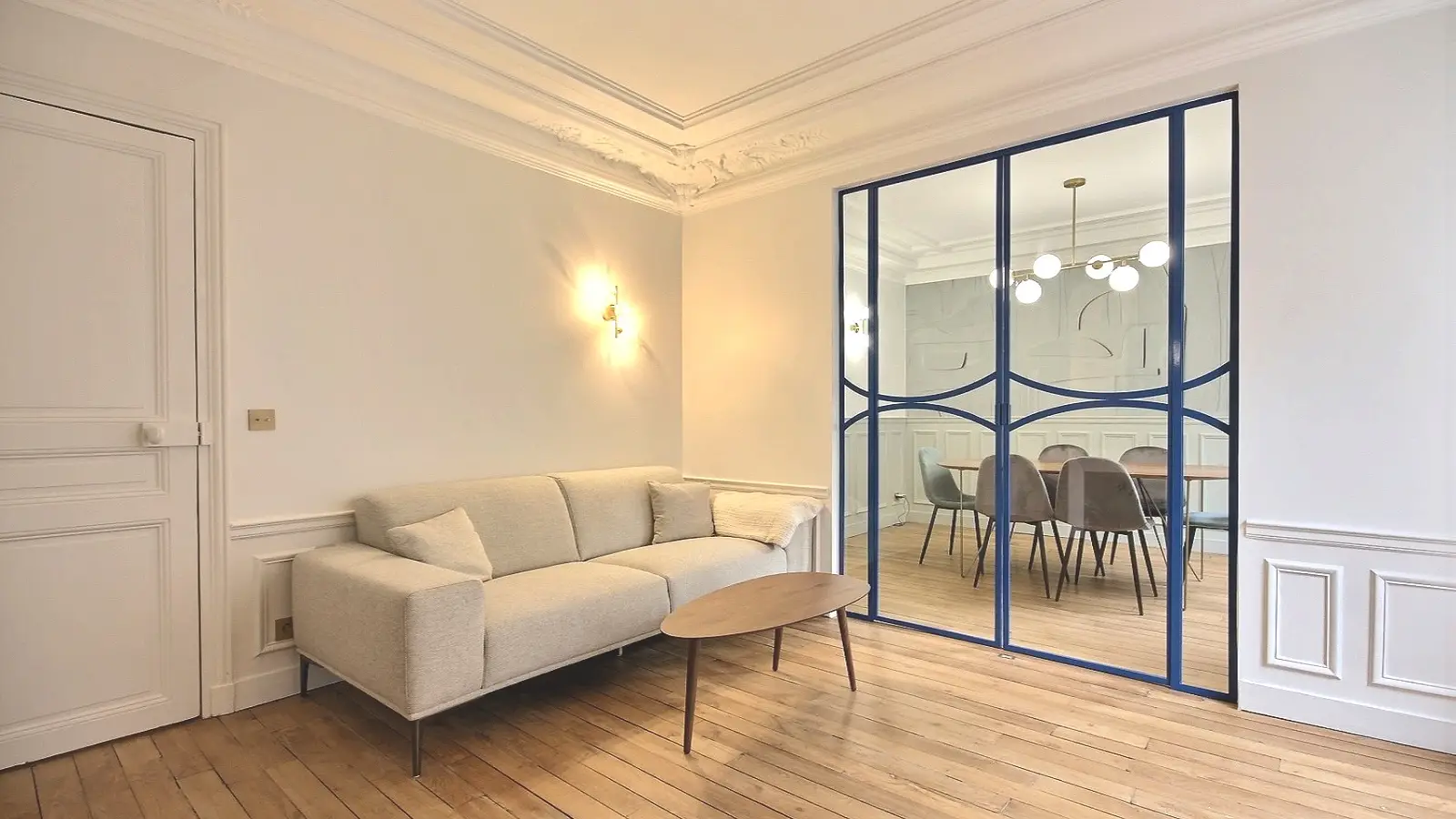 Flat Rue Robert Planquette in Paris
