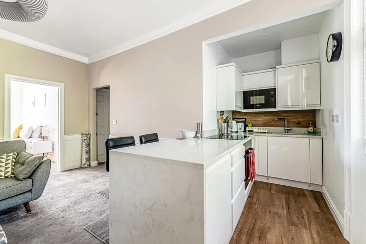 Flat Highbury Place in Greater London